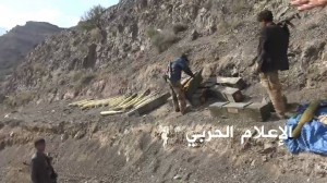 الجيش واللجان الشعبية يغنمون دبابات ويدمرون أخرى بعد دحر الغزاة والمرتزقة من عدة مواقع في جبهة تعز - الشريجة